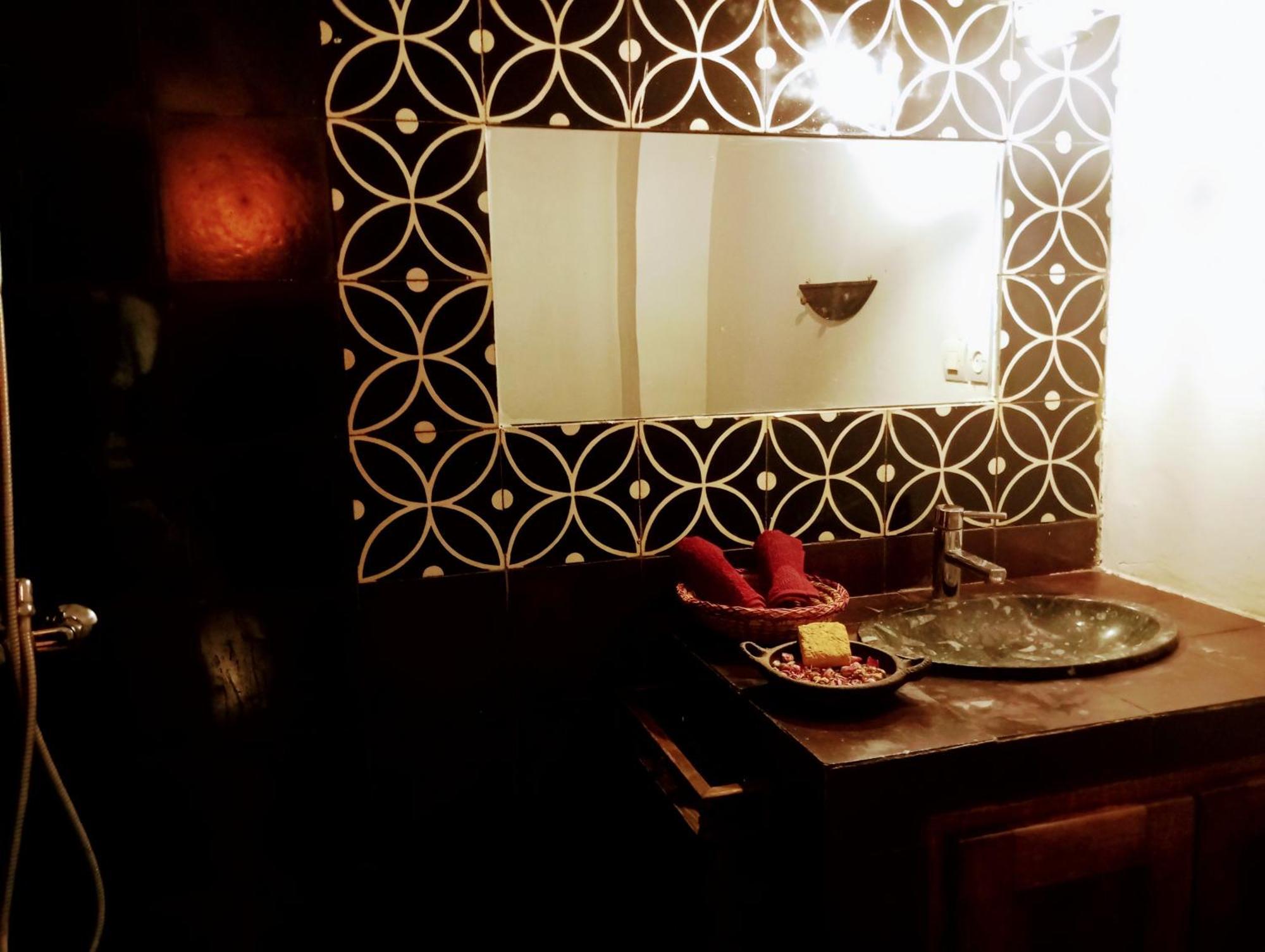 Bed and Breakfast Dar Sbaa Chefchaouen Esterno foto